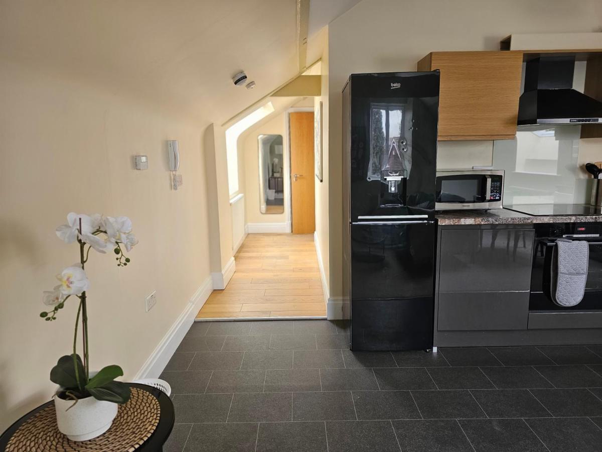 Charming 1-Bed Loft In Caerleon Apartment Newport  Exterior foto