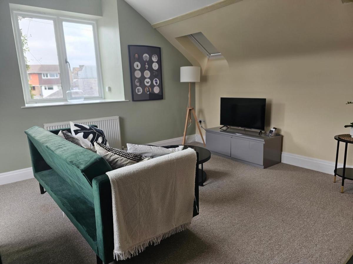 Charming 1-Bed Loft In Caerleon Apartment Newport  Exterior foto